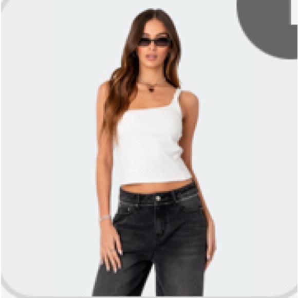 Edikted Asymmetrical Ribbed Top - Picture 5 of 5